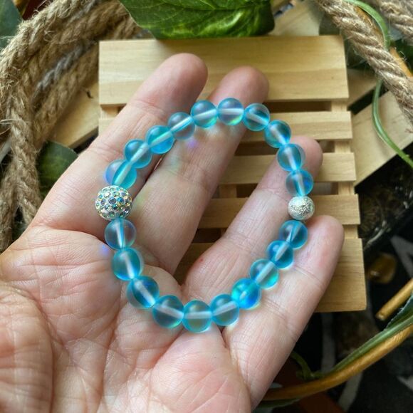 Mermaid Glass Angel Aura Quartz Bead Stretch Bracelet - Picture 3 of 3